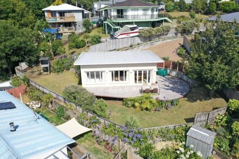 Photo of property in 125b Bruce Wallace Place, Whangamata, 3620
