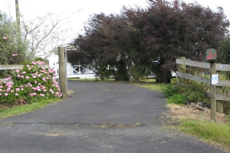 Photo of property in 188 Oraha Road, Kumeu, 0892