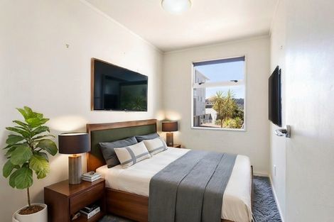 Photo of property in Fernhill Flats, 6/324 The Terrace, Te Aro, Wellington, 6011