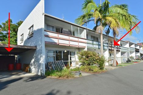 Photo of property in 2/5 Second Avenue, Avenues, Whangarei, 0110