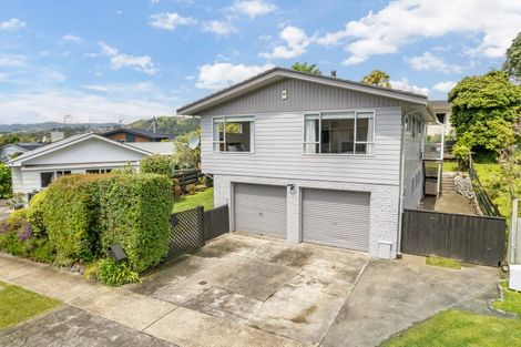 Photo of property in 3 Bowline Place, Whitby, Porirua, 5024
