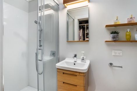 Photo of property in 49 Calgary Street, Mount Eden, Auckland, 1041