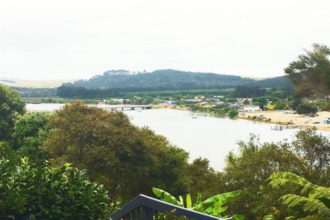 Photo of property in 3 Bush Point Road, Cable Bay, 0420