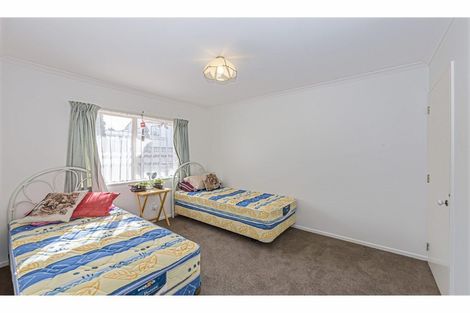 Photo of property in 2/919 Whangaparaoa Road, Manly, Whangaparaoa, 0930