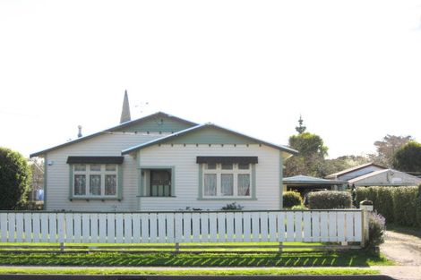 Photo of property in 32 High Street, Bulls, 4818