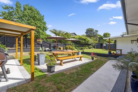 Photo of property in 22 Wharepaina Crescent, Springfield, Rotorua, 3015