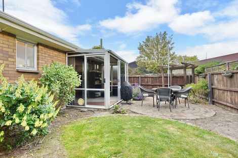 Photo of property in 2/9 Chilton Drive, Mairehau, Christchurch, 8052