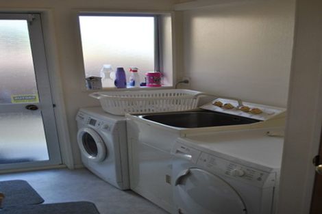 Photo of property in 32 Kedleston Drive, Avonhead, Christchurch, 8042