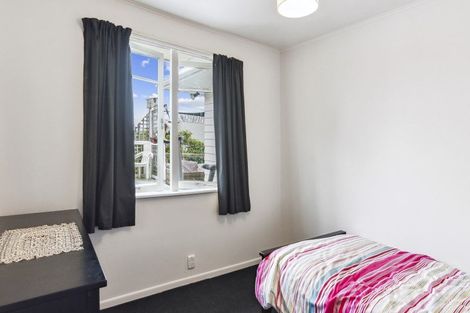 Photo of property in 36 Ruapehu Street, Paraparaumu, 5032