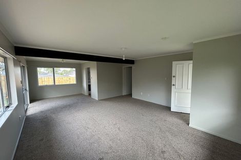 Photo of property in 1/59 Archibald Road, Kelston, Auckland, 0602