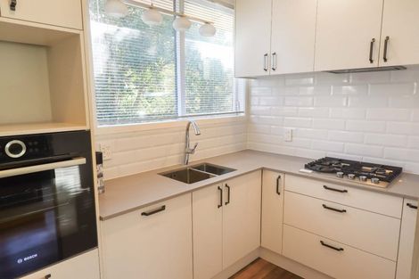 Photo of property in 5 Aorangi Road, Paraparaumu, 5032