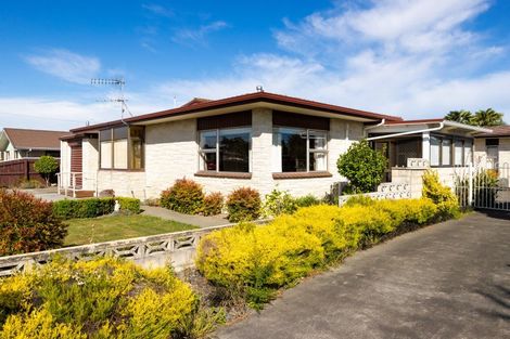 Photo of property in 202 Terrace Road, Parkvale, Hastings, 4122
