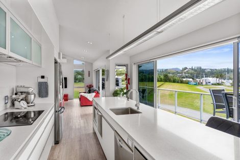 Photo of property in 623b Harbour View Road, Whangamata, 3620