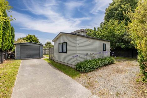 Photo of property in 15 Attlee Crescent, Bryndwr, Christchurch, 8053