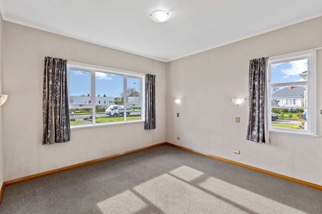 Photo of property in 23 Savage Crescent, West End, Palmerston North, 4412
