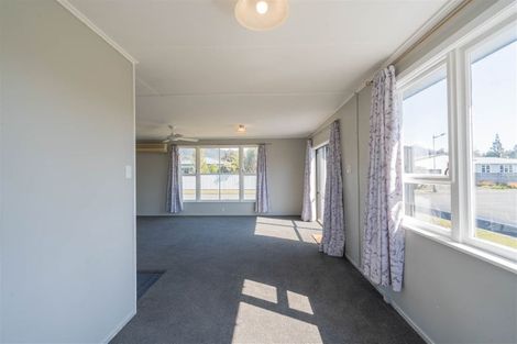 Photo of property in 26 Mararoa Drive, Manapouri, 9679