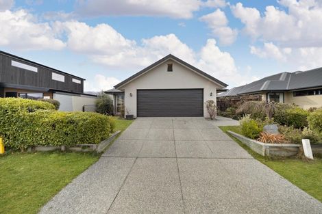 Photo of property in 3 Judge And Jury Drive, Lake Hayes, Queenstown, 9304