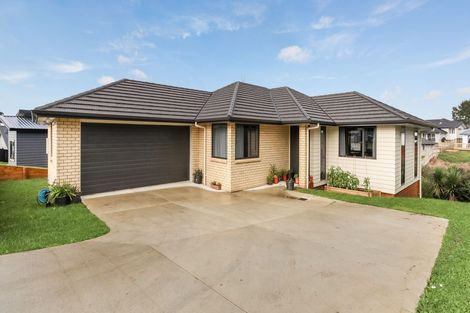 Photo of property in 17 Canmore Street, Pokeno, 2402