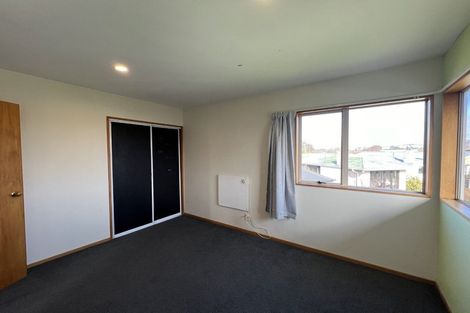 Photo of property in 33 Veitches Road, Casebrook, Christchurch, 8051