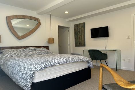 Photo of property in 21 Jackson Street, Island Bay, Wellington, 6023