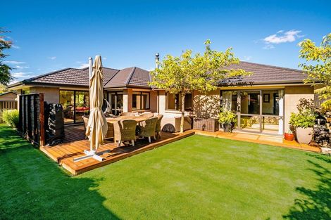 Photo of property in 5 Daniels Terrace, Wanaka, 9305