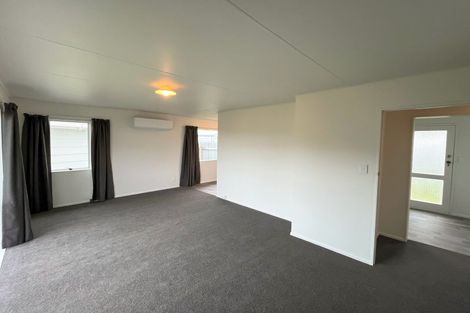 Photo of property in 108a Bartholomew Road, Levin, 5510