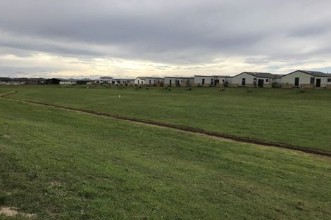 Photo of property in 12 Fuller Street, Papamoa Beach, Papamoa, 3118