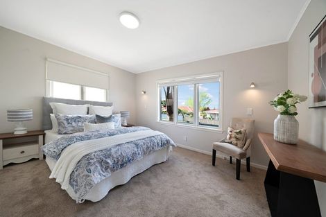 Photo of property in 2 Nile Road, Kelston, Auckland, 0602