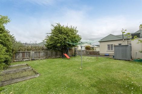 Photo of property in 123 Bay View Road, South Dunedin, Dunedin, 9012