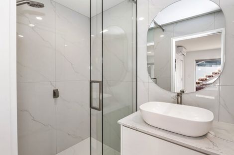 Photo of property in 88 Marine Parade, Mount Maunganui, 3116