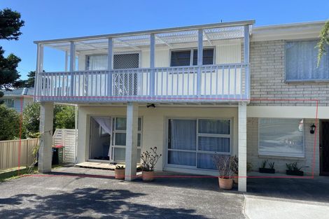 Photo of property in 271 Royal Road, Massey, Auckland, 0614