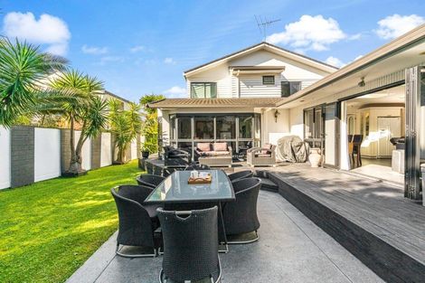 Photo of property in 10 Ander Place, Takapuna, Auckland, 0622