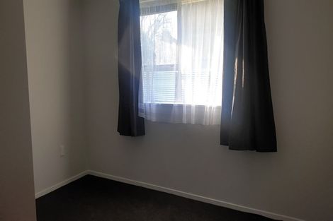 Photo of property in 32 Dundee Place, Strathern, Invercargill, 9812