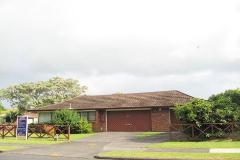 Photo of property in 1/32 Beaumaris Way, Conifer Grove, Takanini, 2112