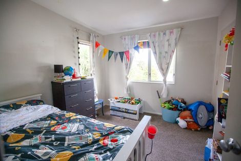 Photo of property in 5 Awa Road, Miramar, Wellington, 6022