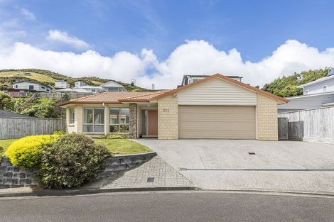 Photo of property in 177 Woodman Drive, Tawa, Wellington, 5028