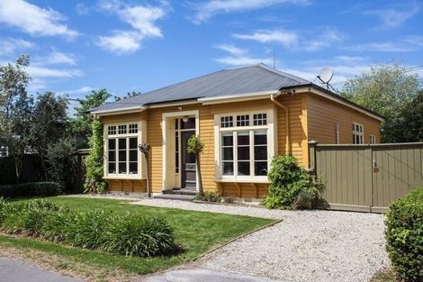 Photo of property in 10 Sheppard Place, St Albans, Christchurch, 8014
