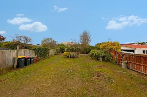 Photo of property in 199 Estuary Road, South New Brighton, Christchurch, 8062