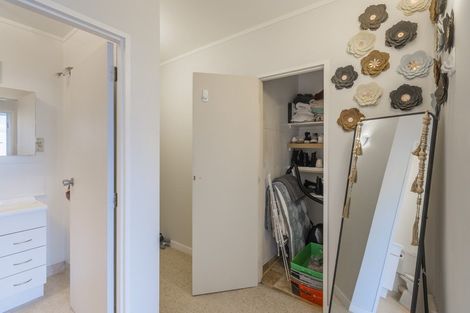 Photo of property in Hobson Court Flats, 56/70 Hobson Street, Thorndon, Wellington, 6011