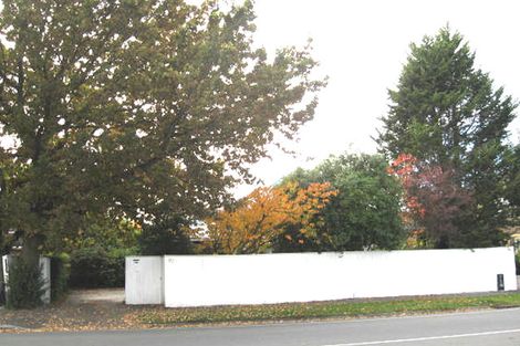 Photo of property in 92 Memorial Avenue, Ilam, Christchurch, 8053