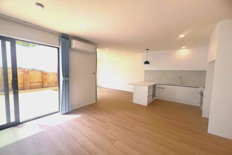 Photo of property in 1a Wren Place, Unsworth Heights, Auckland, 0632