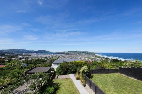 Photo of property in 60 Earls Road, Saint Clair, Dunedin, 9012