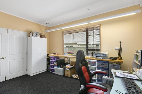 Photo of property in 10 Titri Place, Mosgiel, 9024