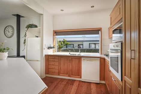 Photo of property in 812 Lawrence Street, Akina, Hastings, 4122