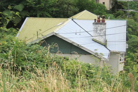 Photo of property in 40 Northland Road, Northland, Wellington, 6012