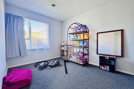 Photo of property in 2/60 Somerset Crescent, Spreydon, Christchurch, 8024