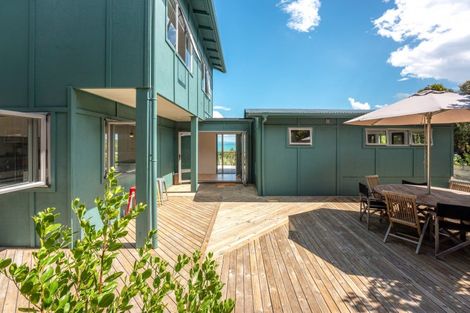 Photo of property in 12 Makora Avenue, Oneroa, Waiheke Island, 1081