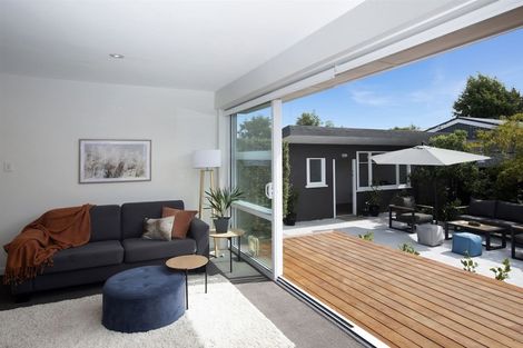 Photo of property in 71 Frankleigh Street, Somerfield, Christchurch, 8024