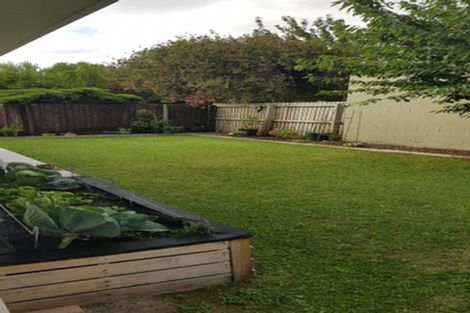 Photo of property in 2/125a Mackenzie Avenue, Woolston, Christchurch, 8023