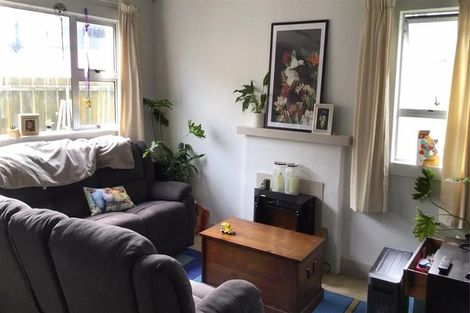 Photo of property in 1 May Street, Mount Maunganui, 3116